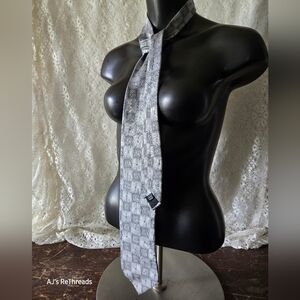 Kolte Gray Blue Geometric Silk Tie Made in Italy – Men’s 100% Silk